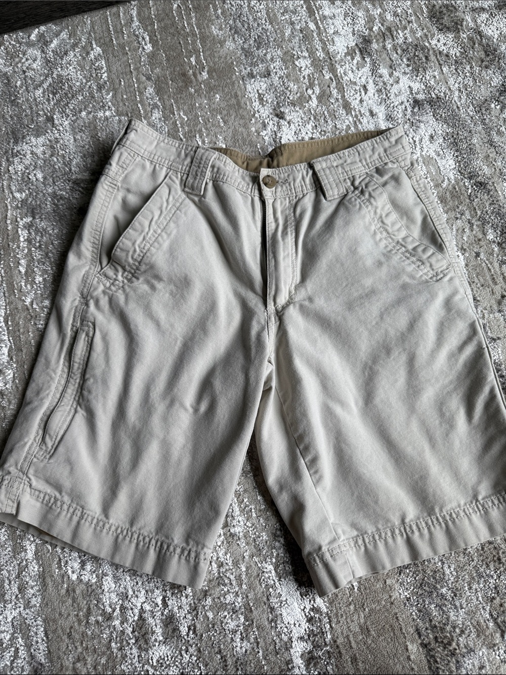 Outdoor Life Men's Cargo Shorts in Light Khaki